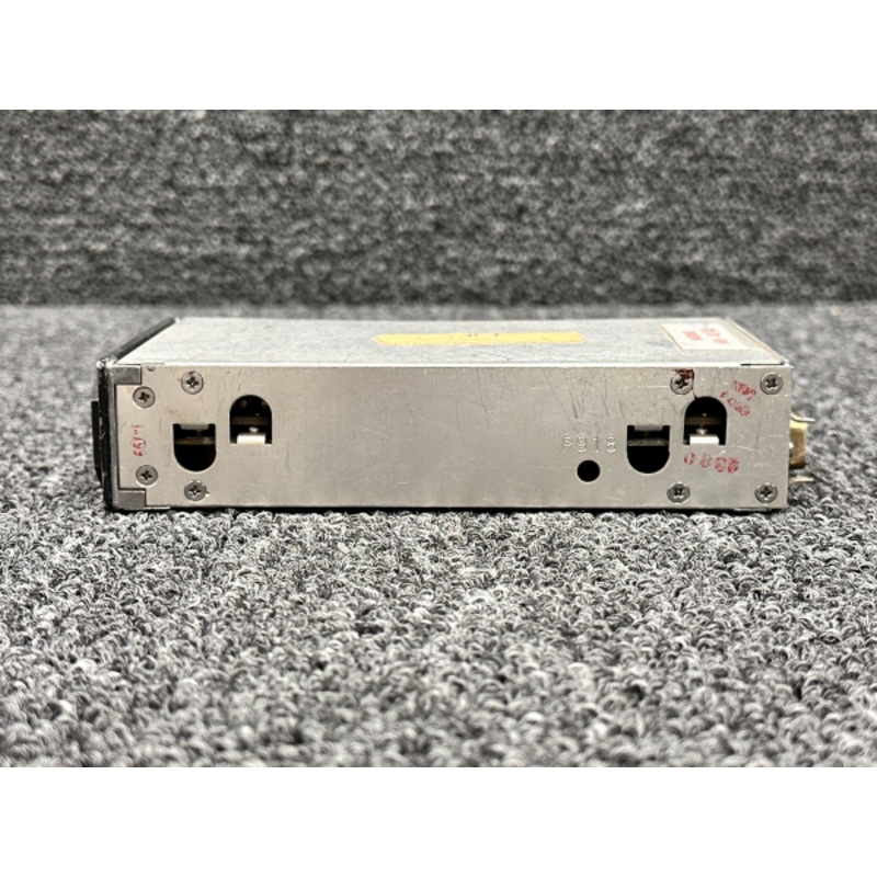 066-1069-04 King Radio KDI-574 DME Indicator w Mods (Cracked Screen)