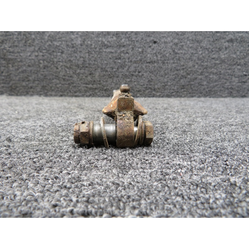 35-825080 Beechcraft G35 Nose Gear Drag Leg Assembly (Rusted)