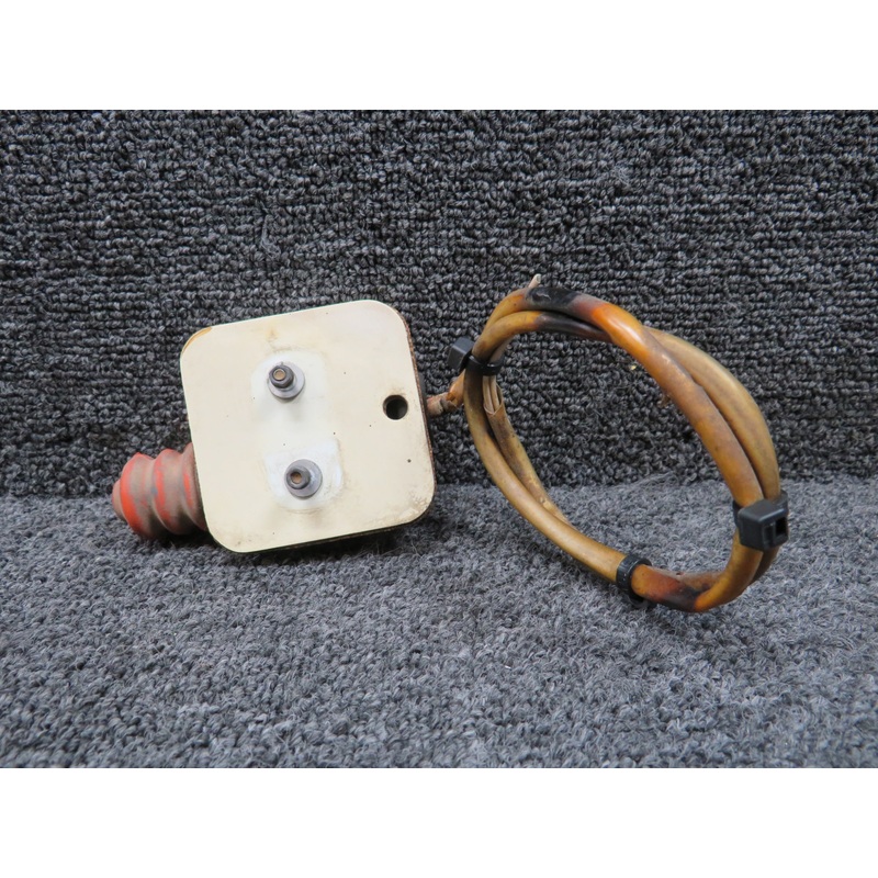002-361013-32 Beechcraft A36TC Main Landing Gear Safety Switch RH