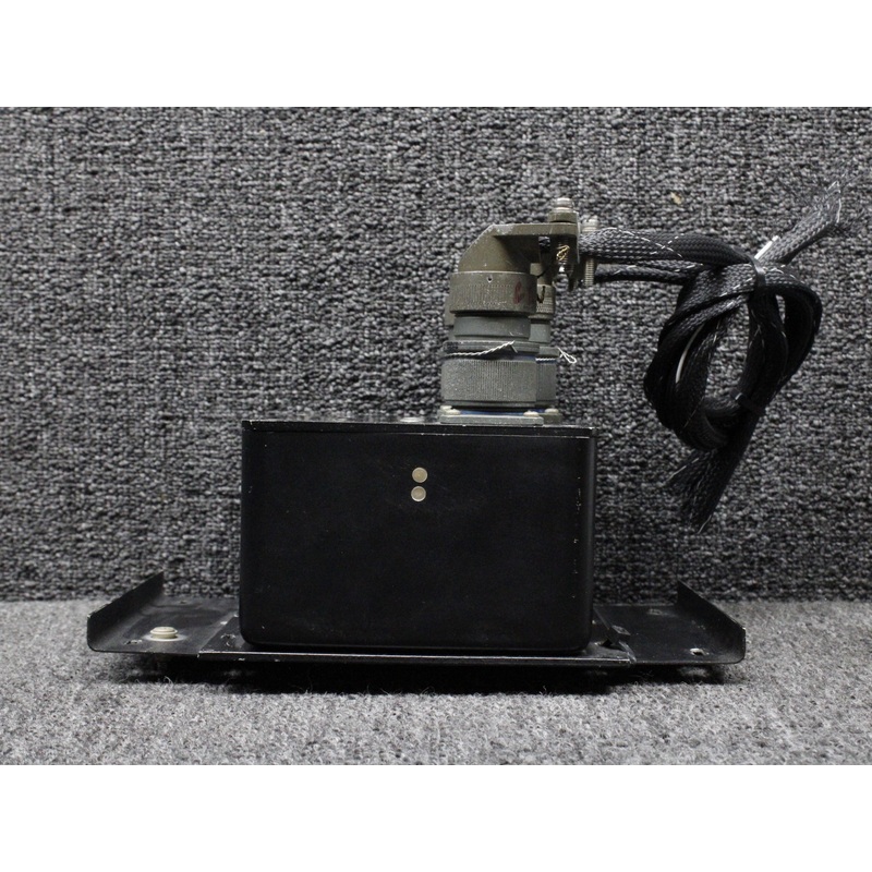 32-82026-005 Swearingen SA-226T Autopilot Interface Unit with Mounting Tray