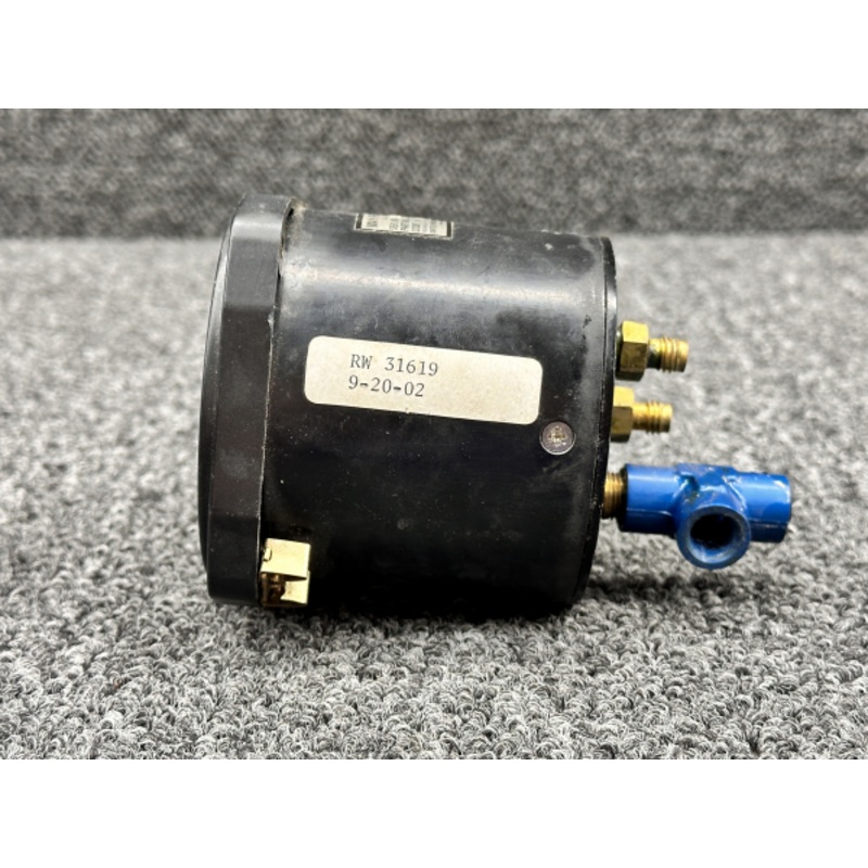 6333 United Instruments Manifold, Fuel Pressure Indicator (Code: H.151)