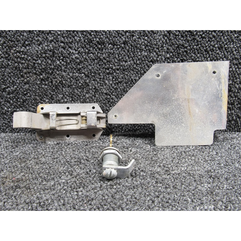 H38-.047-1.188 Rockwell Commander Hartwell Baggage Door Trigger Latch Assembly