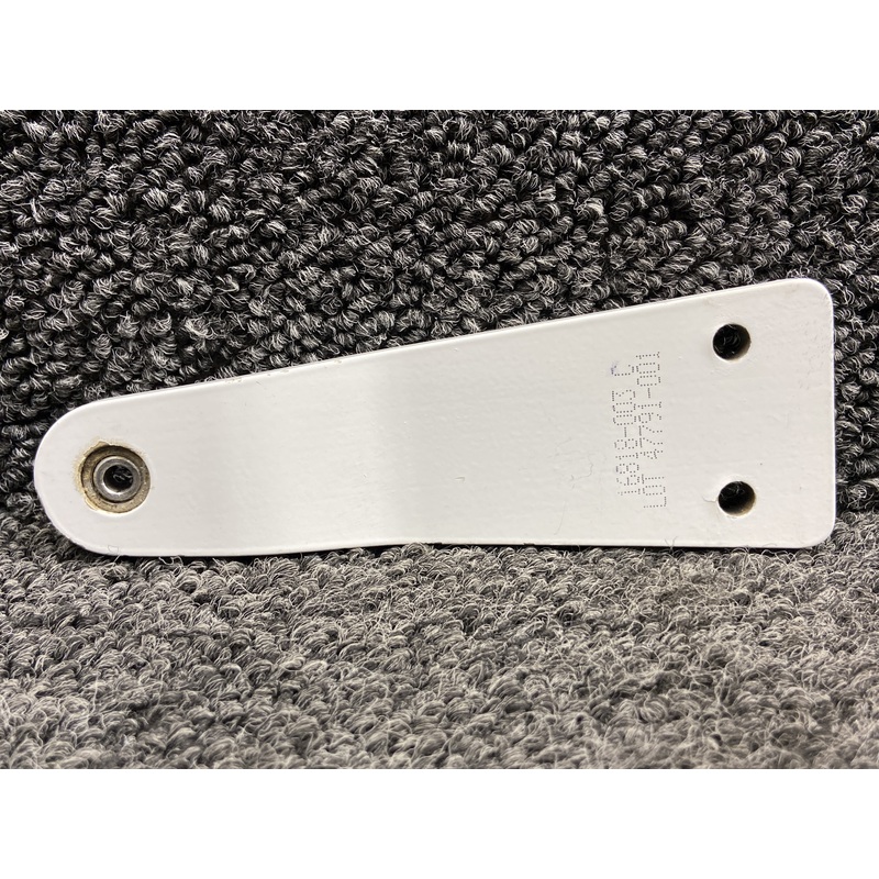16818-003 Cirrus SR22T Inboard Aileron Hinge LH or RH