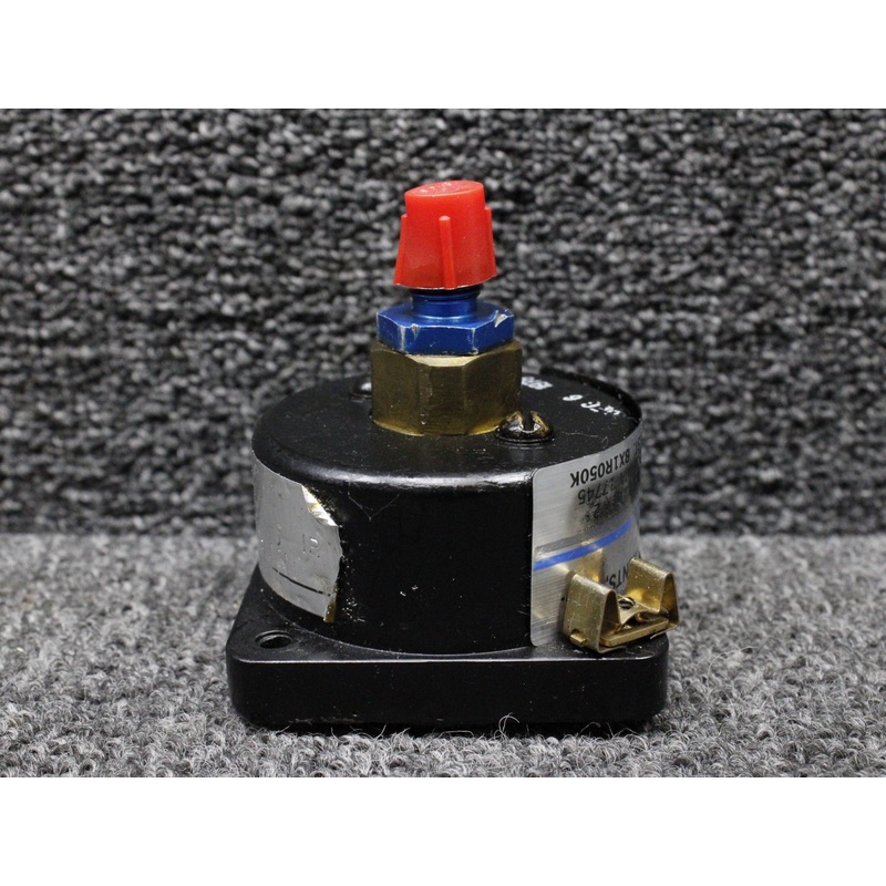 27-81007-5 Swearingen SA-226T Hydraulic Pressure Indicator (Cracked Face)