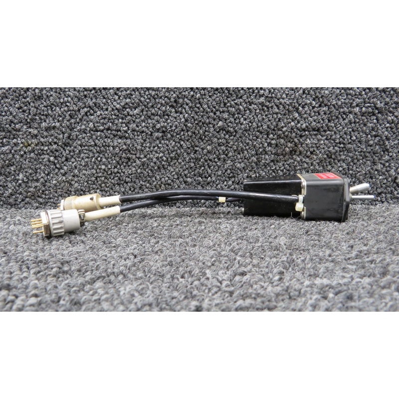 071-1242-01 Bendix King KA-51B Slaving Accessory Switch (Cracked Ear)