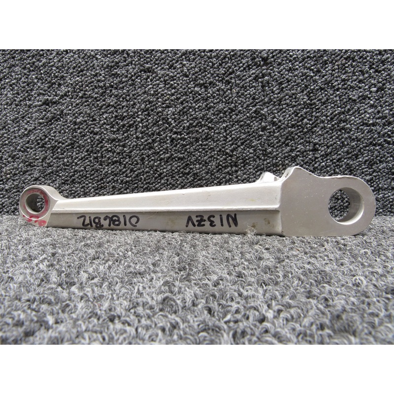 101-810032-5 Beechcraft Upper Torque Knee