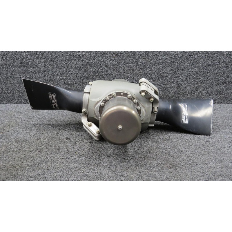 D2AF34C307A McCauley 2-Blade Aft Propeller Hub with Logbook (Prop Struck, Core)