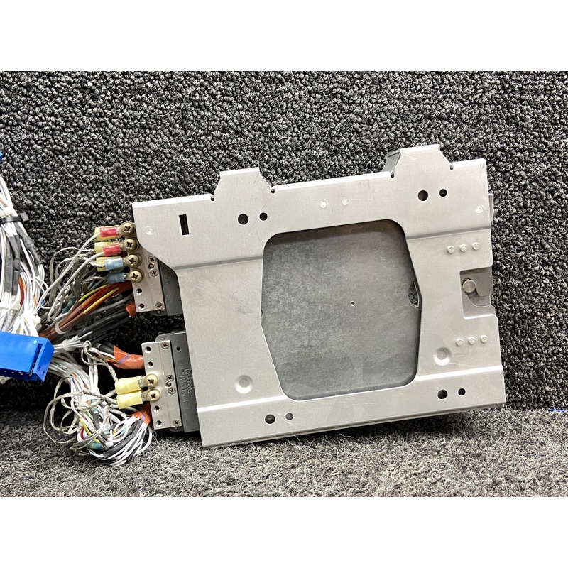 011-00831-00 Garmin GEA-71 Engine Interface Unit w Tray & Mods (14-28V)