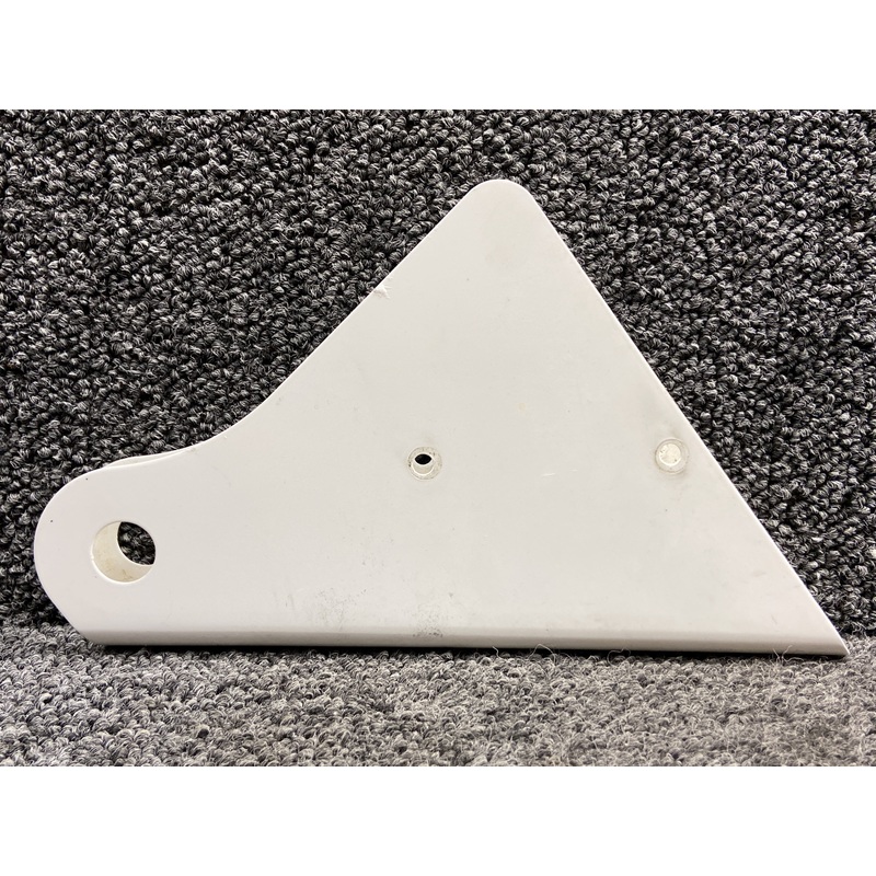 16893-003 Cirrus SR22T Center Flap Hinge Fairing LH or RH
