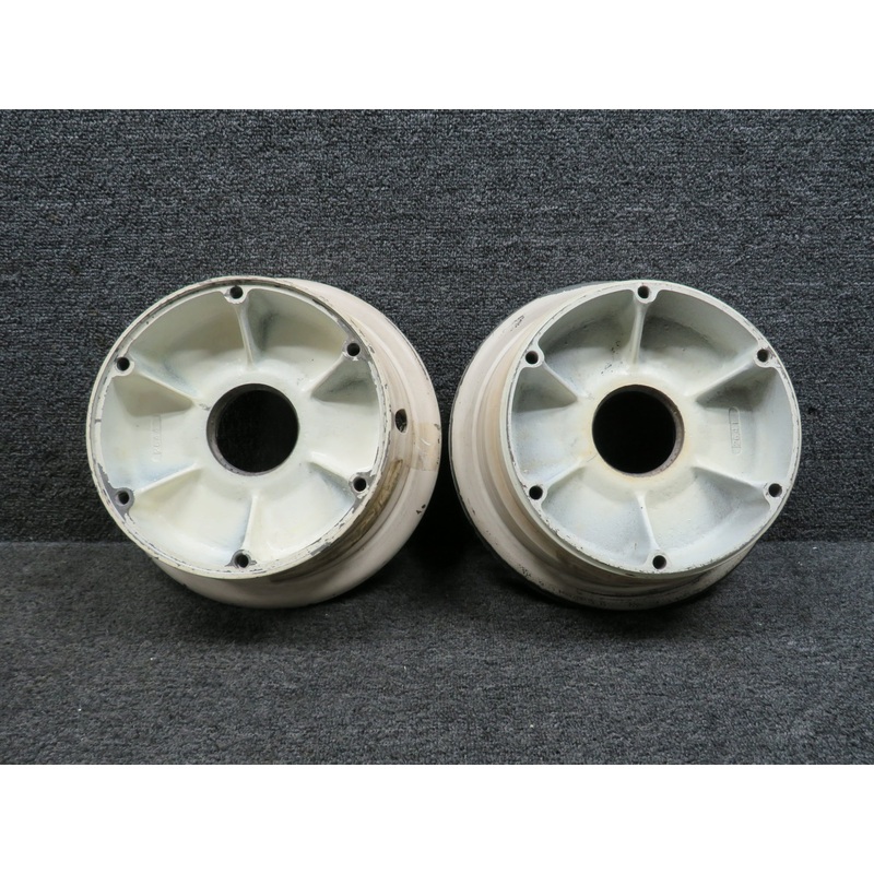40-128D Cleveland 7.00-8 Main Wheel Assembly Minus Bolts