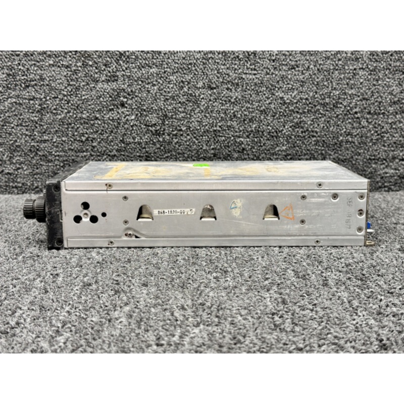 069-1020-00 King Radio KX-170B Navigation Communication Radio (Minus Tray) (14V)