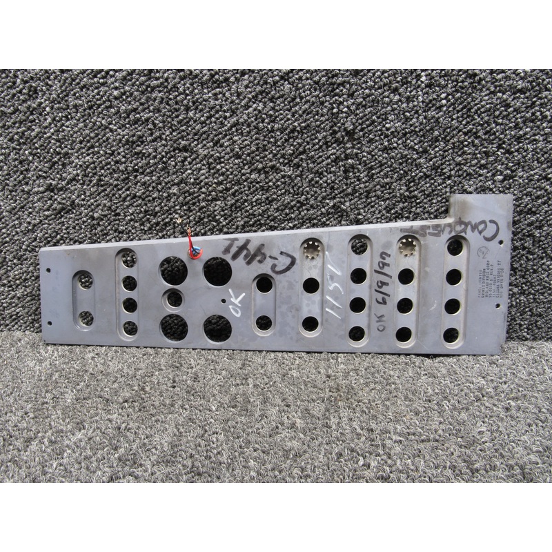 95-0810-9 (Alt: 9910340-21) Grimes Lighted Panel (Damaged)