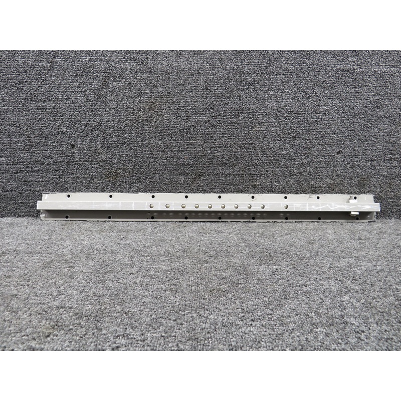 Beechcraft King Air B90 Inboard Seat Track RH