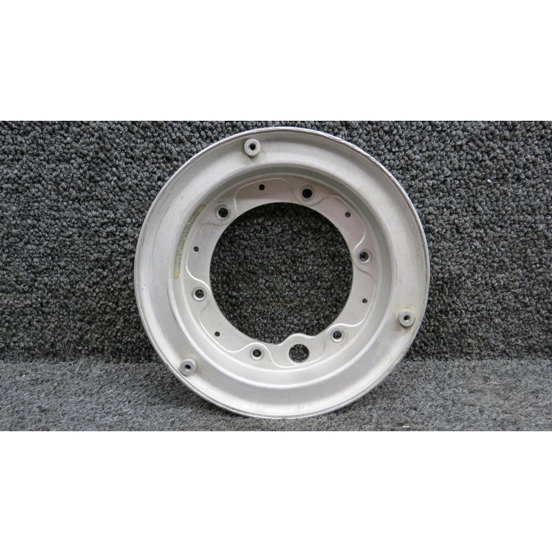 C163002-0301 (Use: C163003-0301) McCauley 6.00-6 Nose Wheel Assembly