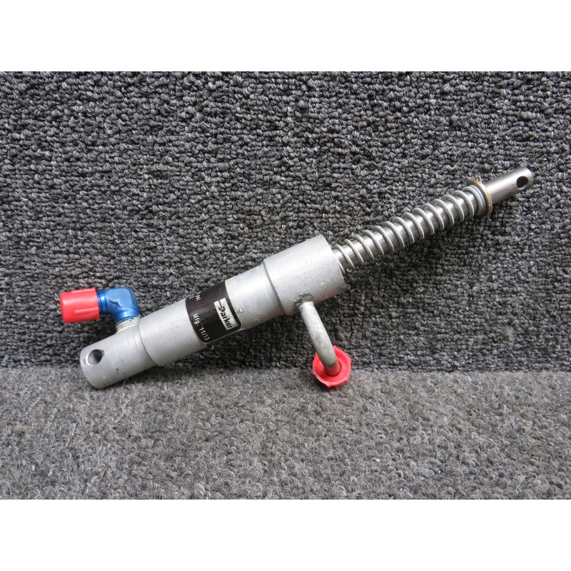 10-22 (Alt: 455-938) Cleveland Parking Brake Master Cylinder Assy (Corrosion)