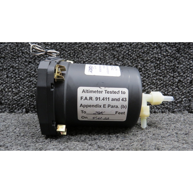 5934-1 United Instruments Altimeter Indicator (Code: A.67)