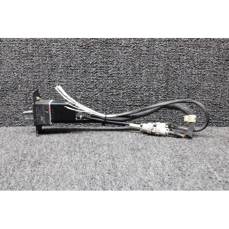 071-1242-01 Bendix King KA-51B Slaving Accessory with Bracket (Volts: 28) (Core)
