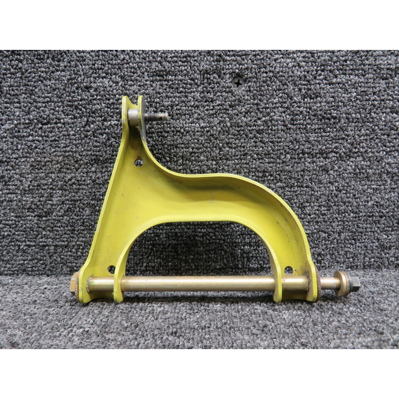 002-430024-1 Beechcraft A36 Gear Retract Idler Arm