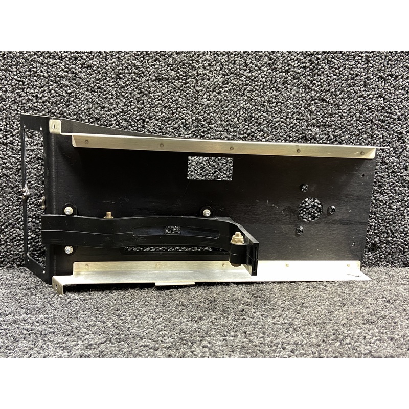 Cirrus SR22T Lower Avionics, Engine Control Panel Cover
