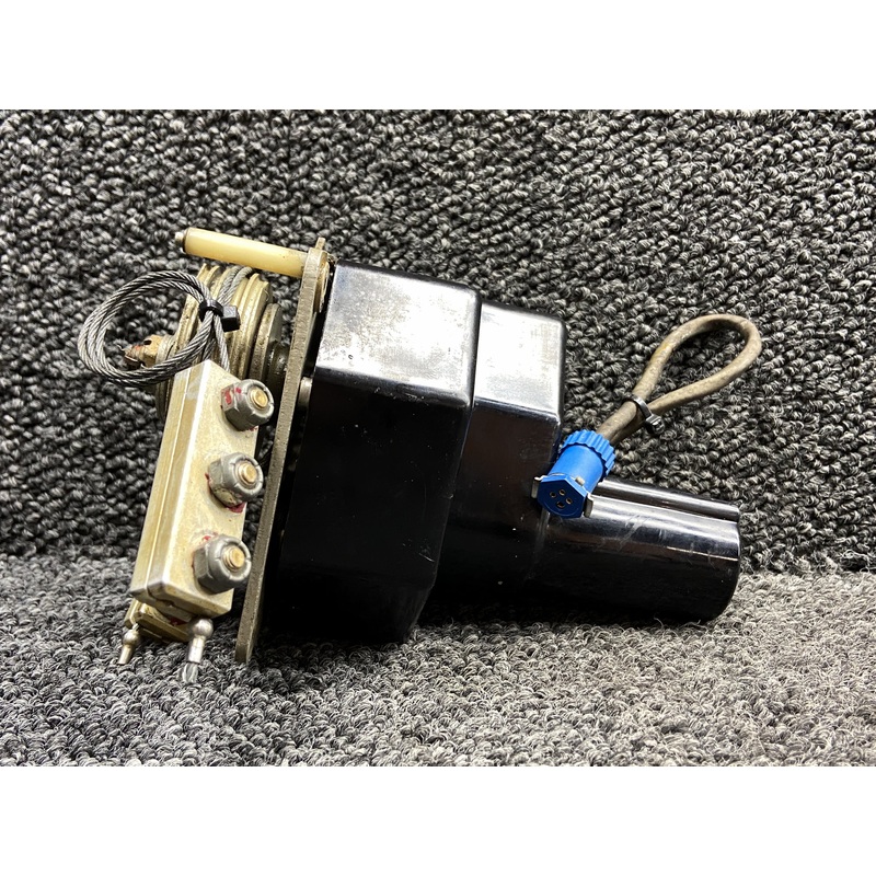 1C508-1-529P Edo-Aire Autopilot Pitch Servo Assembly with Mounting Bracket