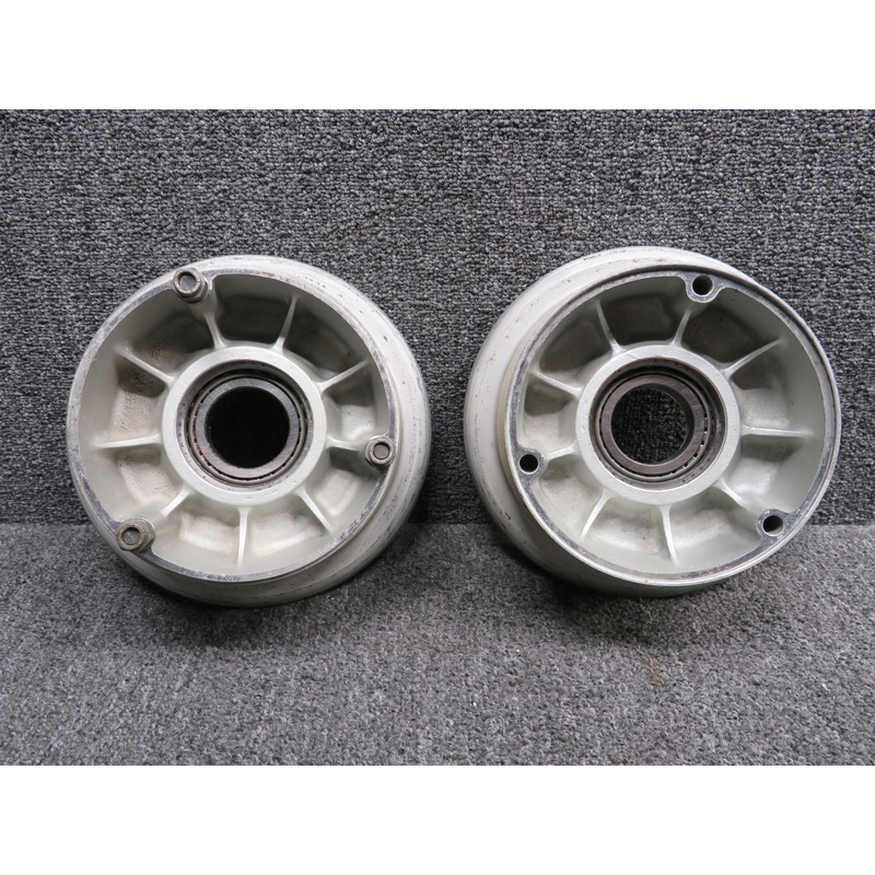 40-76B (Alt: 9532522) Cleveland 6.00-6 Main Wheel Assembly (Pitting, Corrosion)