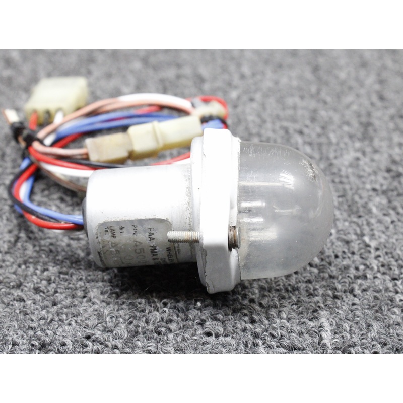 01-0770024-01 Whelen A500AV28 Tail Strobe Light (Bad Bulb) (Volts: 28)