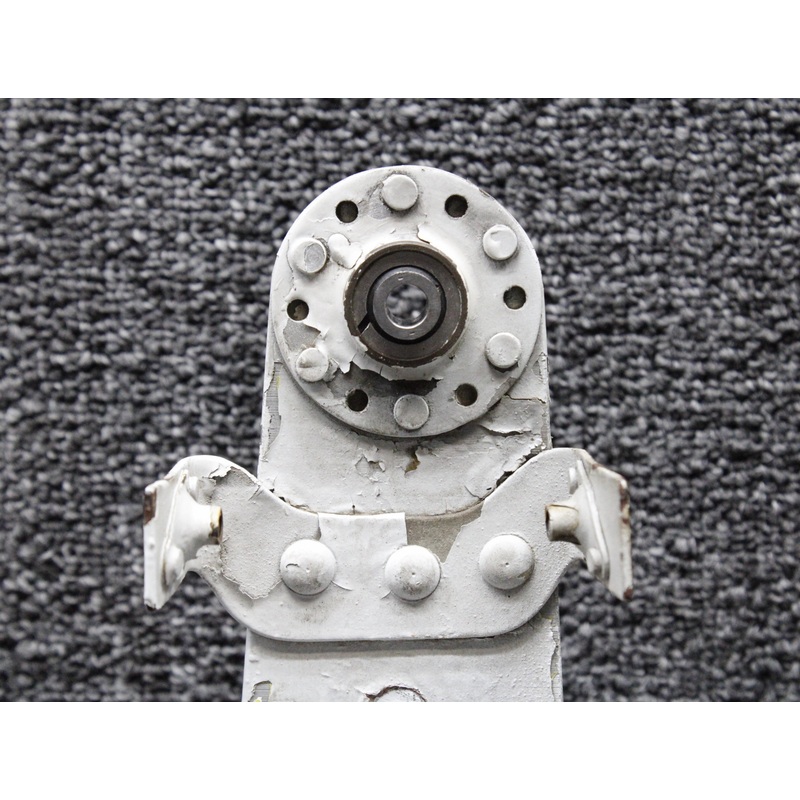 27-43019-001 Swearingen SA-226T Elevator Hinge Outboard LH or RH
