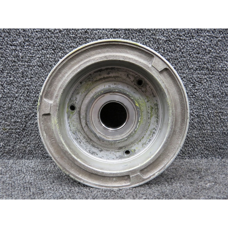 161-30 (Use: 161-03000) Cleveland 6.00-6 Main Gear Inner Wheel Half