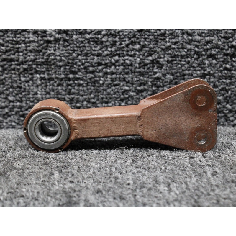 27-71004-035 Swearingen SA-226T Aileron Link Inboard LH or RH