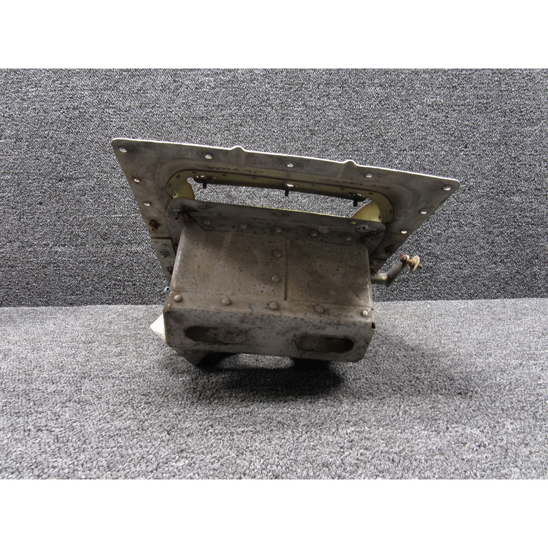 96-919101-137 Beech BE-58 Air Induction System Install RH