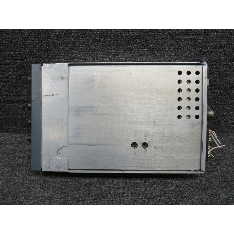 066-1062-00 Bendix-King KT-76A ATC Transponder with Tray (Volts: 14, Amps: 1.1)