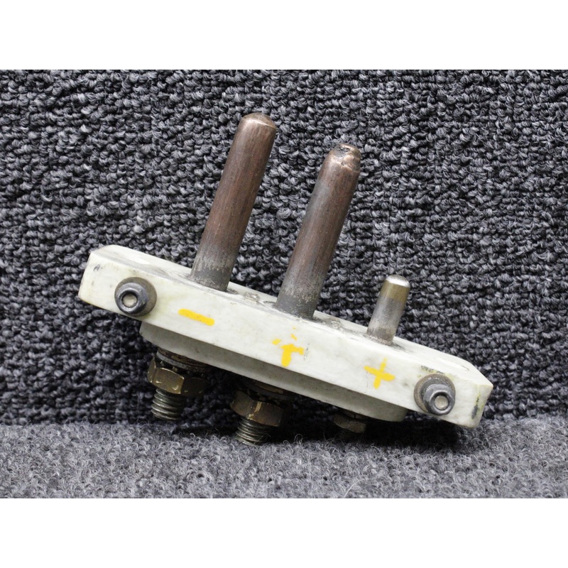 26-82241-007 Swearingen SA-226T Auxiliary Power Receptacle