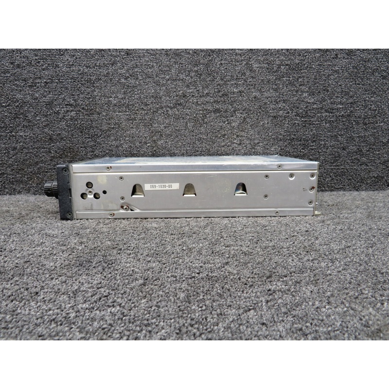 069-1020-00 King Radio KX-170B Nav-Comm System with Modifications 13.75V