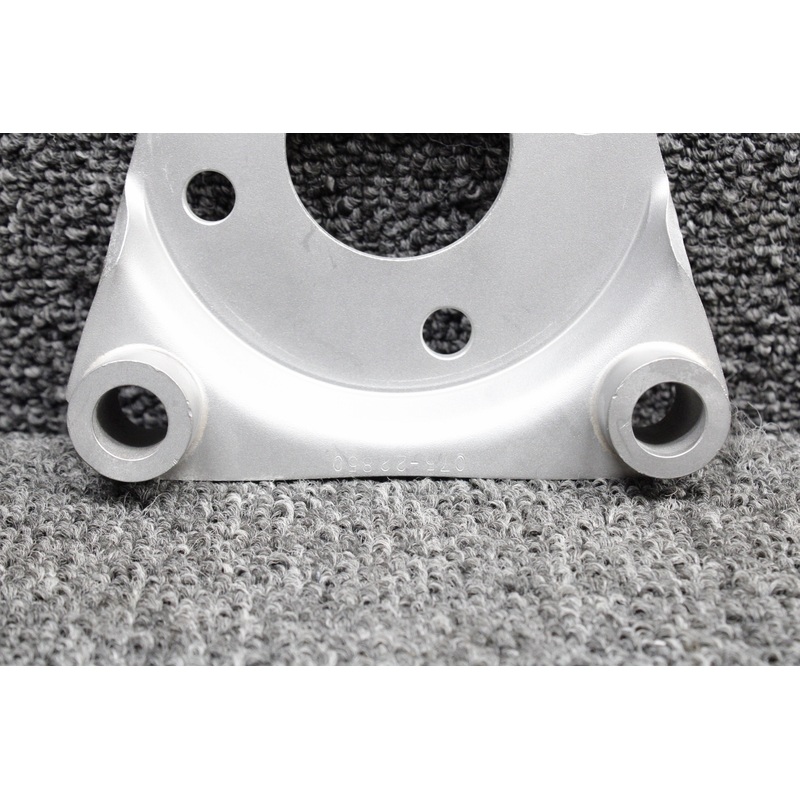 075-22850 Cleveland Torque Plate RH (CTC: 3.25, Thickness: 0.875)