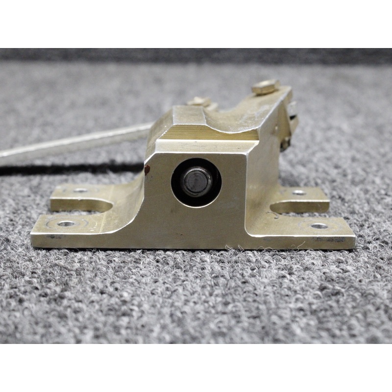 27-71051-003, 27-71054-003 Swearingen SA-226T Aileron Gust Lock Assembly