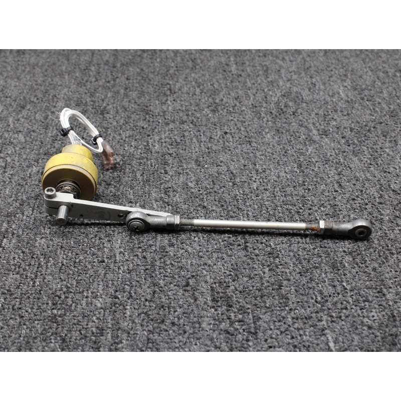 27-82394-007 Swearingen SA-226T Flap Compensator Assembly