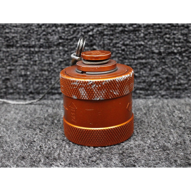 3207-8 Swearingen SA-226T Hydraulic Line Adapter Quick Connect Cap