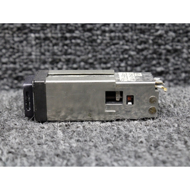 99-230-6D1-3063 Swearingen SA-226T Annunciator Switch (Alt Sel, Pitch, Alt, GA)