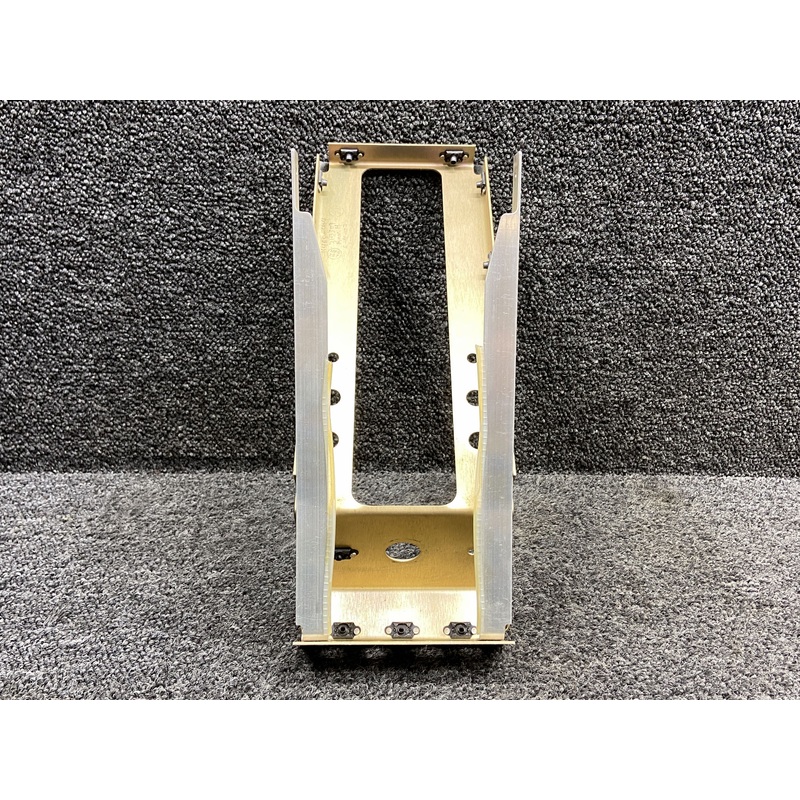 11465-404 Cirrus SR20 Audio Panel Center Console Assembly