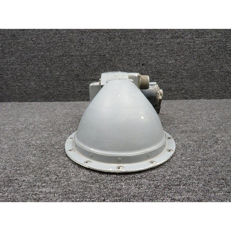 G-4710A-5 Grimes Landing Light & Power Unit (Worn Housing, Painted Bulb) (28V)