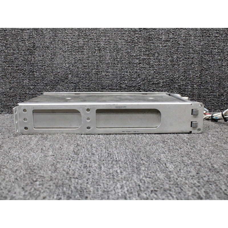 011-00779-30 Garmin GTX-33 Mode S Transponder with Tray and Mods (Volts: 14-28)