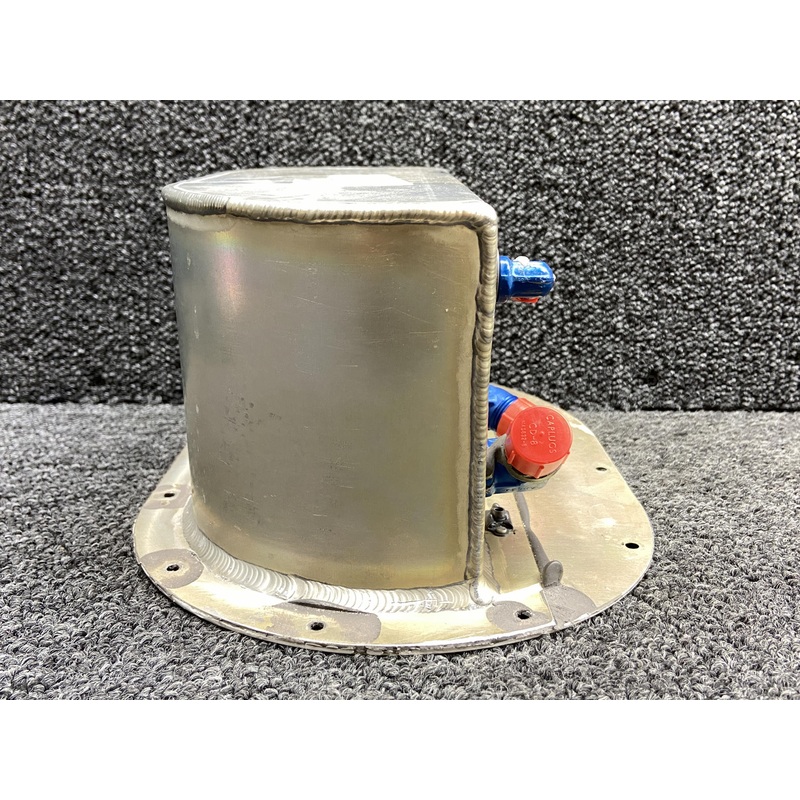 10018-002 Cirrus SR20 Fuel Weldment Collector Tank RH