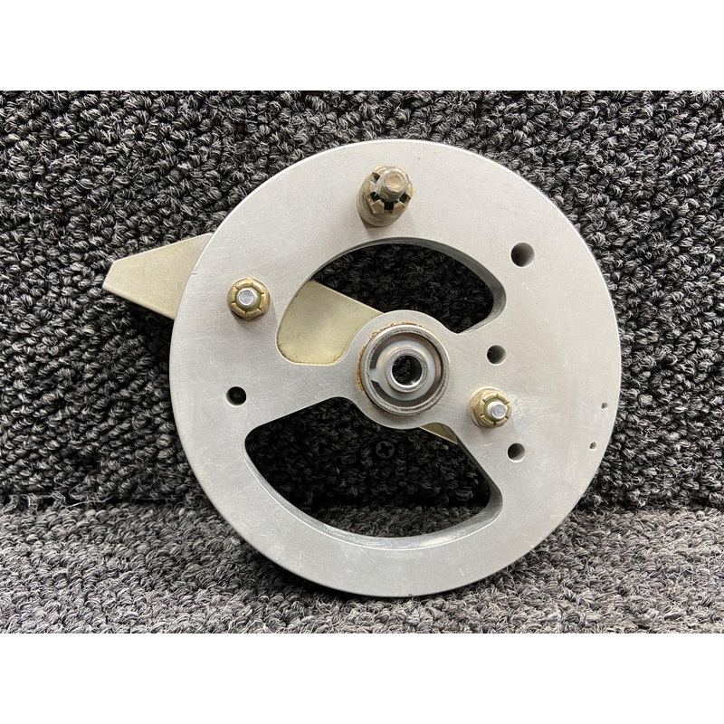 10326-004, 11313-003 Cirrus SR20 Aft Empennage Pulley LH or RH with Stop