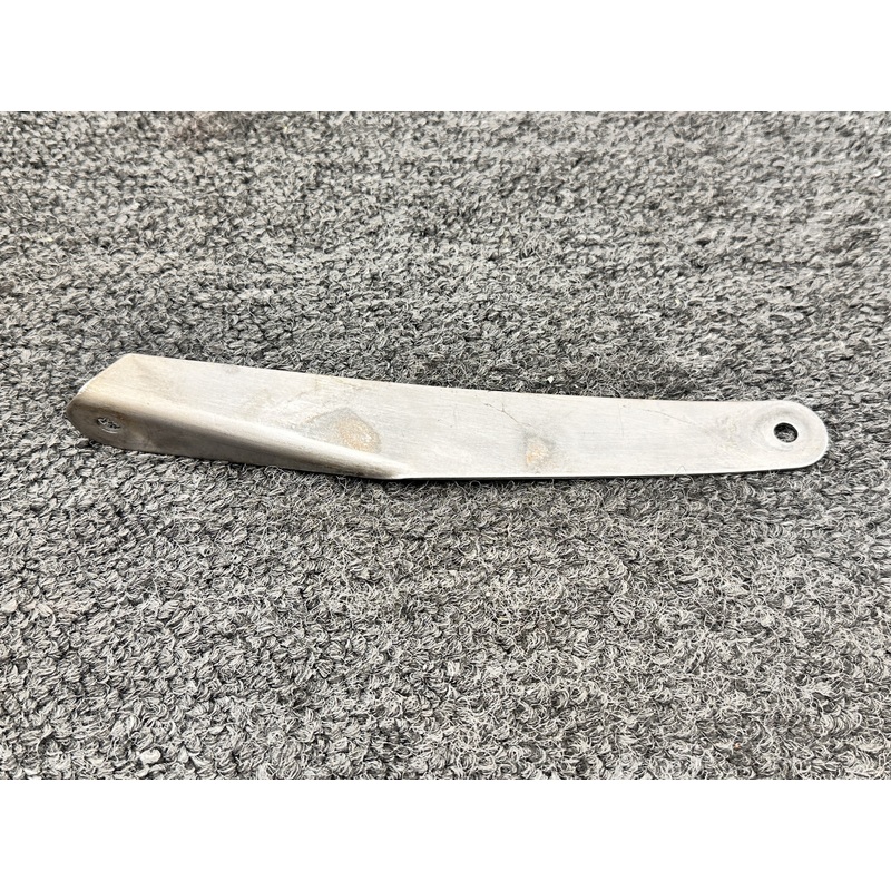 10562-2 Air Tractor Canopy Wire Deflector Bracket RH