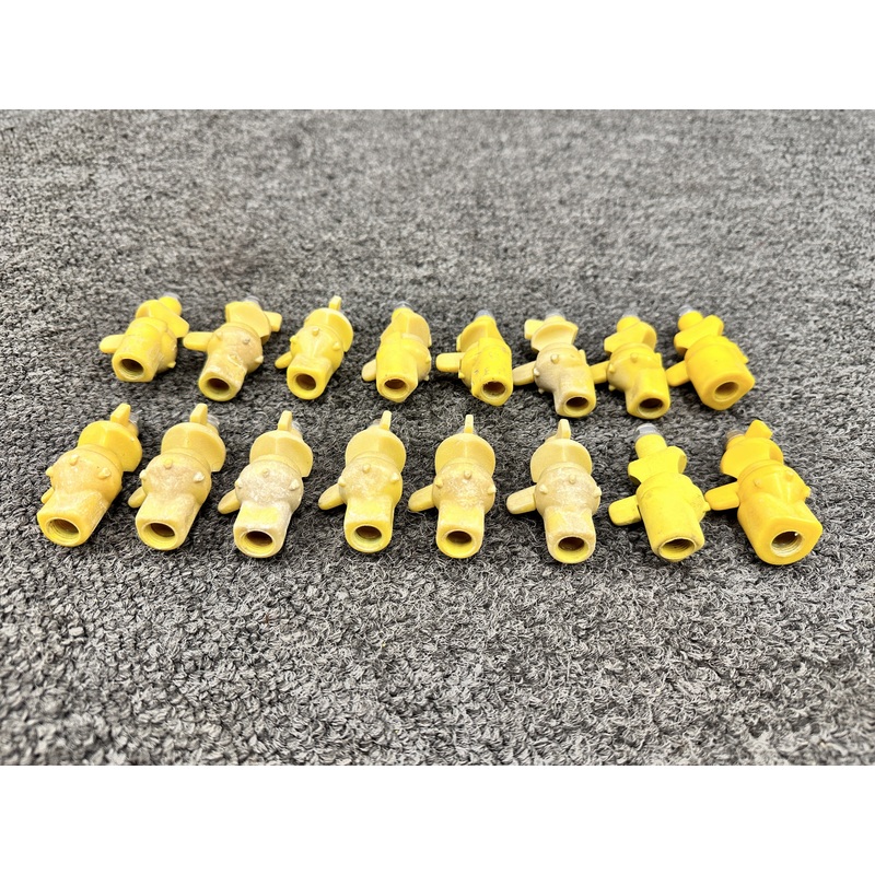 Air Tractor AT-502B Spray Nozzles (Set of 16)