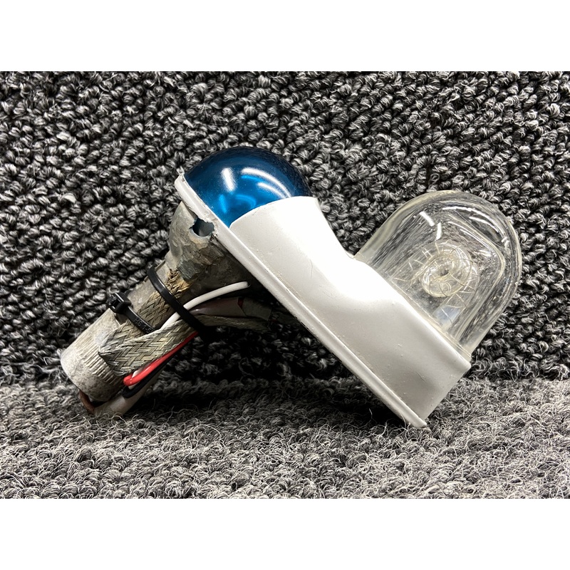 01-0770054-00 Whelen A650-PG-14V Wing Nav Light w Strobe (Green, 14V)