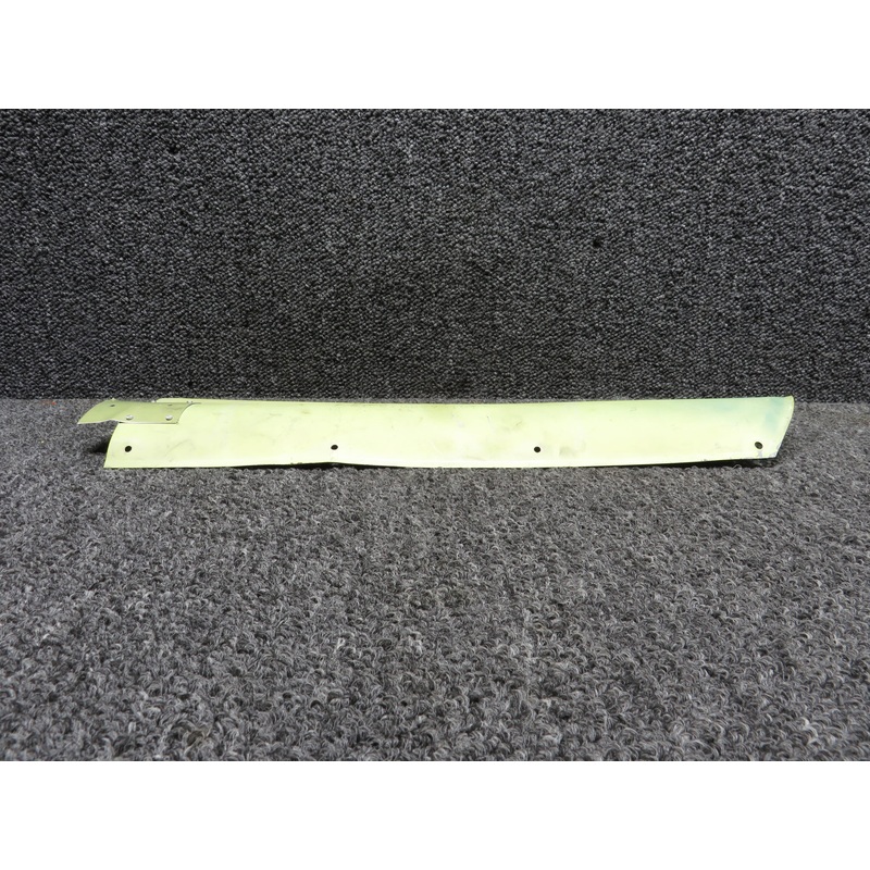 101-620039-19 Beechcraft 1900D Fairing Angle Assembly RH