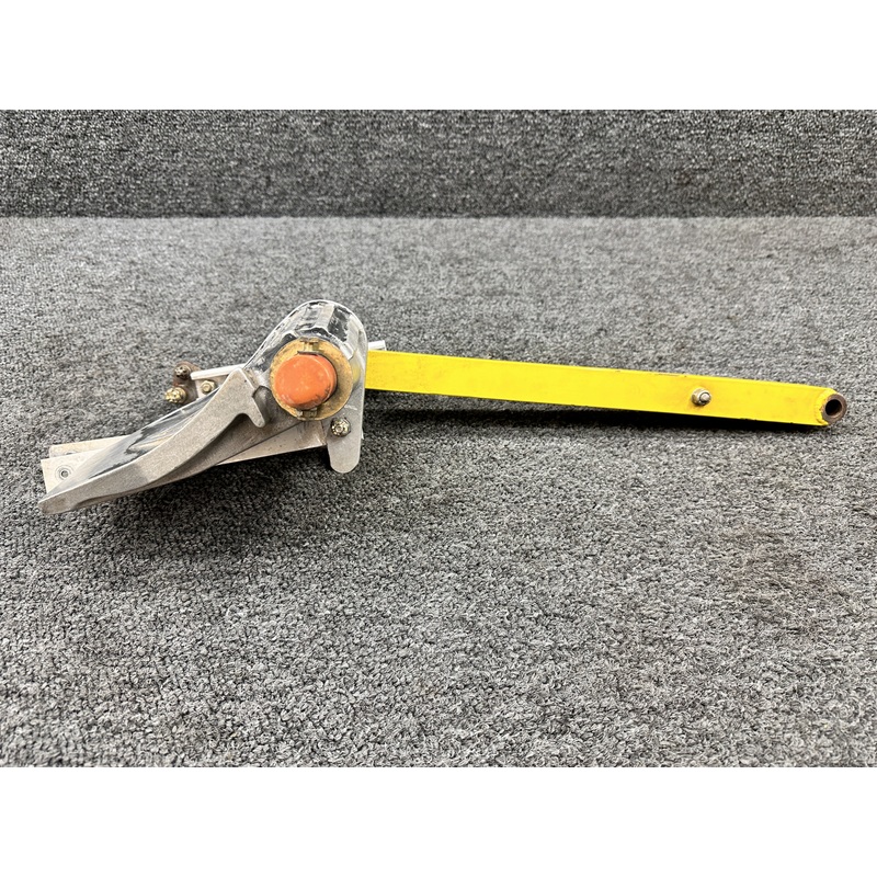 70100-2 Air Tractor AT-502B Rudder Pedal Assembly RH (Minor Wear)