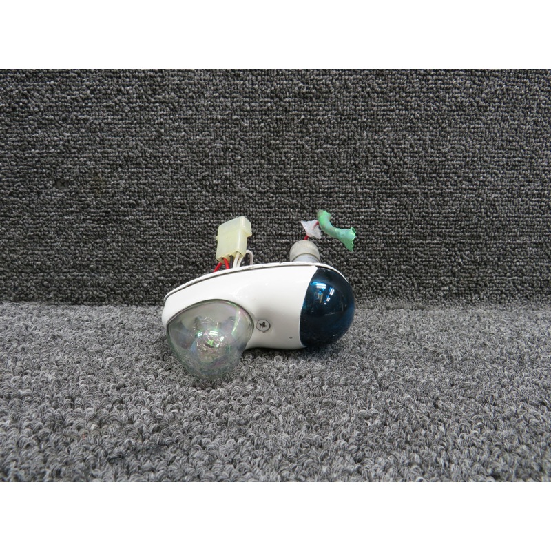 W1285PG Whelen Engineering Wing Tip Strobe Light Assembly with Lens and Retainer