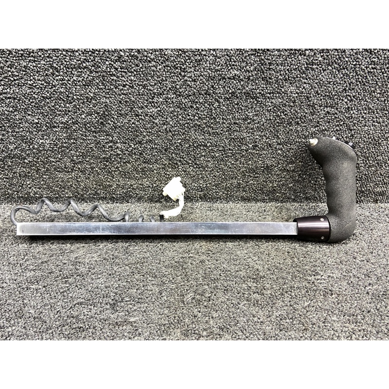 11995-005, 13975-002 Cirrus SR20 Control Yoke LH with Grip & Switches